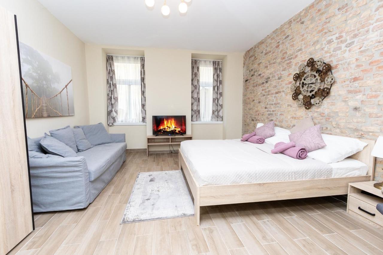 Comfortable Romantic 1 Bedroom Apartment Near Augarten Vienna Luaran gambar